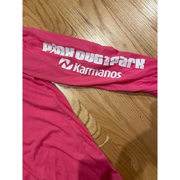 Detroit tigers pink out the park shirt with hood size medium - Picture 2 of 4